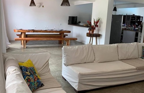 Caraiva House | Relaxing Suites with Pool and Ocean Views at Outeiro das Brisas