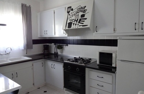 Vinaros Villa | Ideal House Steps from Beach - 10/10 Guest Rated, Pet Friendly