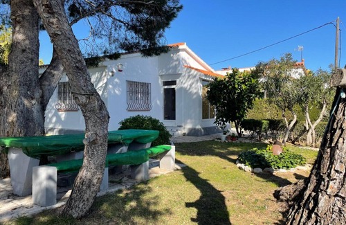 Vinaros Villa | Ideal House Steps from Beach - 10/10 Guest Rated, Pet Friendly