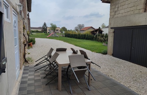 Dienville House | Inviting 3-Bed House for 8 Near Scenic Lake & Pool