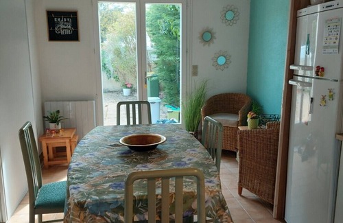 Dolus-d'Oleron House | Seaside Retreat for 4-5 Guests with Ocean View & Spa