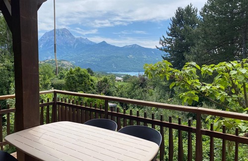 Prunieres House | Family-Friendly House for 4-6 Guests in Prunières