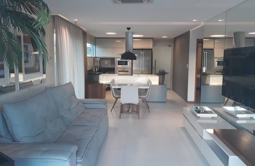 Manguinhos House | Experience Elegant Suites with Pool Access and Family Amenities