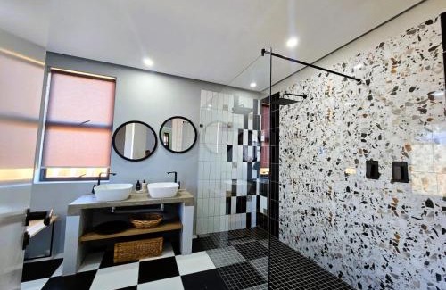 Nottingham Road House | Family-Friendly Getaway at House 441 Windspur Estate