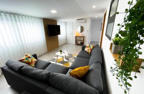 Pevidem House | Discover House 9 Guimarães: Pet-Friendly Retreat Rated 9.6