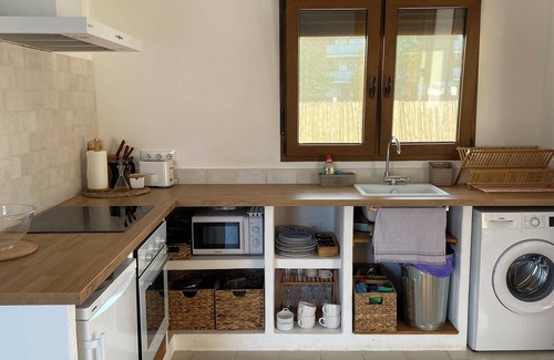 Platja de l'Arenal House | Relaxing Getaway Steps from Arenal Beach in Javea