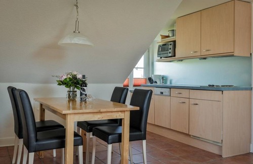 Rantum Apartment | Cozy House Aft Dunem: Ocean View & Pet-Friendly Retreat
