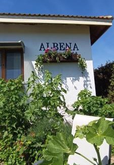 Durankulak Hotel | Outstanding House Albena: Guest Rated 9.8 with Restaurant