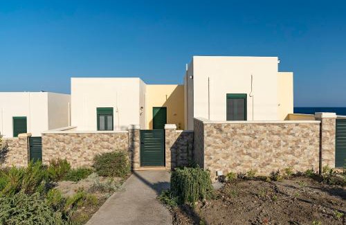 Lahania House | Relaxing House Almyra with Private Beach & Ocean Views