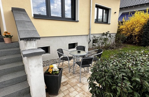 Illingen Apartment | Exceptional House Alt Holiday Flat with Kitchen & Breakfast