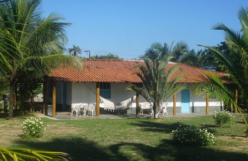 Ilheus-Itacare House | Family Retreat by the Sea with Pool and Pet-Friendly Perks