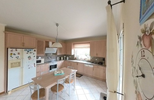 Markopoulo Mesogaias House | Comfortable House Angie: Family-Friendly Near Porto Rafti