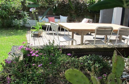 Arradon House | House Arradon: Beachfront Getaway in Gulf of Morbihan