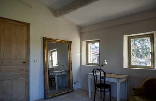 Lourmarin House | Experience Nature at House Foot of the Luberon Lourmarin