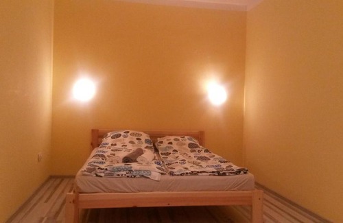 Svetlogorsk Apartment | Beachside Retreat: Guest Rated 9/10 with Kitchen Amenities