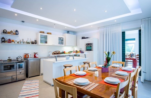 Cista Provo House | Discover House Bosnić in Cista Provo with Oceanfront Views