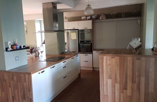 Grenay House | Elegant House Bourgeoise in Lyon: Nature & Family-Friendly