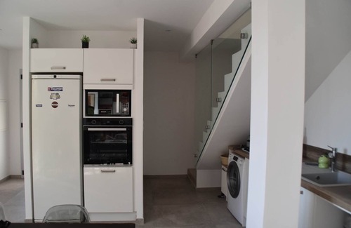 Pietranera House | Cozy House by the Sea with Family-Friendly Amenities