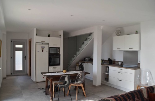 Pietranera House | Cozy House by the Sea with Family-Friendly Amenities