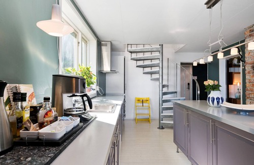 Trondheim House | Seaside Retreat with Breathtaking Views and Spa Amenities