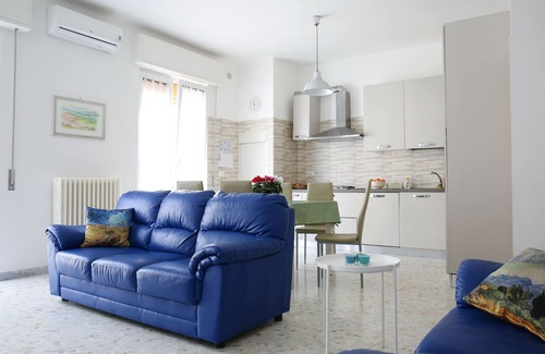 Mola di Bari Apartment | House Cala Portecchia: Guest Rated 9.8 with Ocean Views