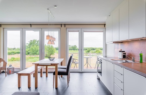 Boergerende-Rethwisch Apartment | Top-Rated House Calmsailing with Oceanfront Paradise