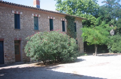 Pezenas House | Experience Beachside Comfort at House Campaign Pezenas