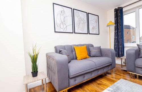 Corby House | House Carlisle