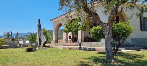 Castiadas House | Experience House Castiadas: Oceanfront Bliss Awaits