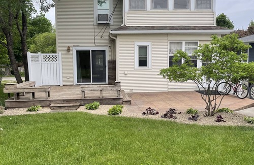 Eldora House | Idyllic House Near Pine Lake with Pool and Bike Trails
