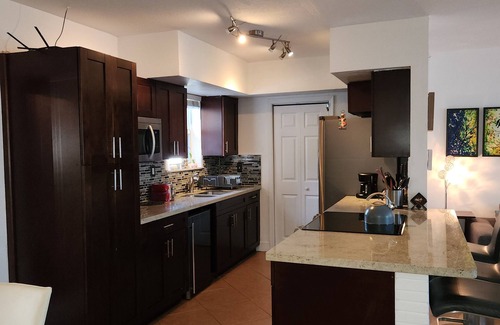 Hialeah House | Conveniently Located House Near Shopping and Beaches