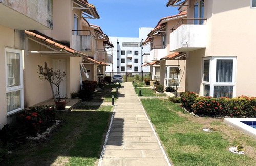 Pitimbu House | Beachfront House with Pool and Laser Area for Fun Getaways