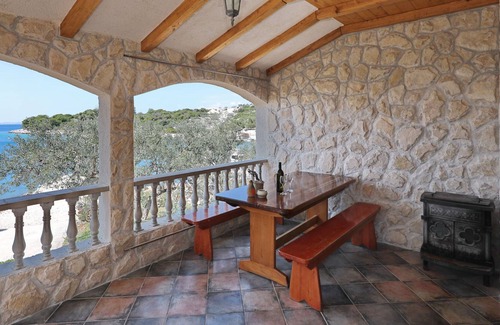 Tkon House | House Cvita (14891-K1) - Tkon - island Pasman