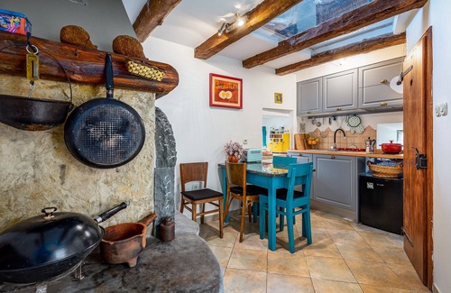 Lanisce House | Pet-Friendly Stone House in Scenic Mountain Cicaria