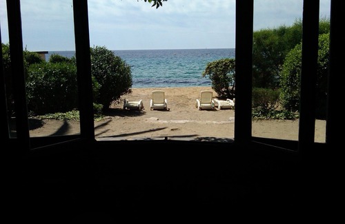 La Croix-Valmer Apartment | Tranquil Oceanfront Retreat with Pool & Breakfast Awaits