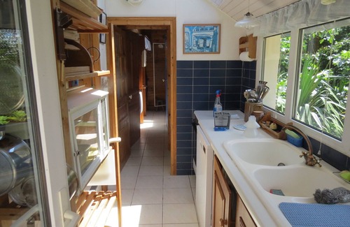 Cast House | House Finistère: Guest Rated 9.8 with Oceanfront Pool