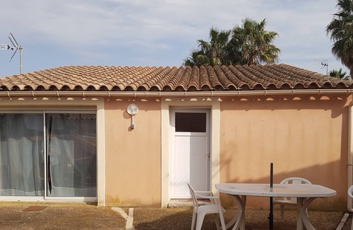 Bessan House | House for 2 adults 2 children