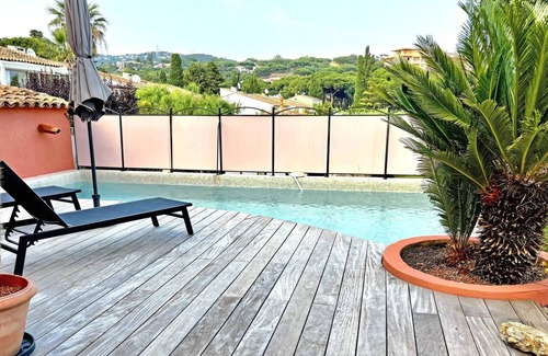 Plage de la Garonnette House | Relaxing House with Private Pool Near Sainte Maxime Beach