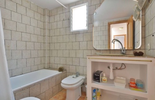 El Molinar House | Spacious House for 6 with Ocean View in Palma