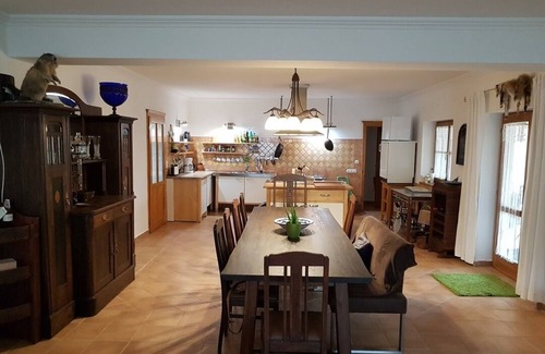 Locs House | Spacious House for 6 Guests with Great Amenities in Lócs