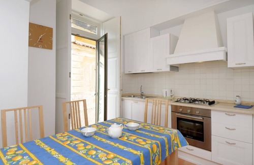 Atrani Apartment | Ideal Family Retreat with Terrace and Ocean Views in Amalfi