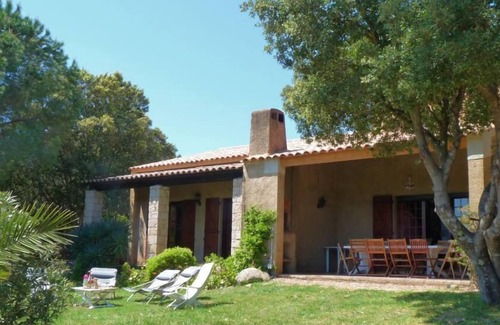 Pianotolli-Caldarello House | Idyllic House for 10, Steps from the Ocean with Great Views