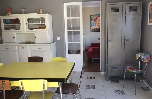 Soulac-sur-Mer House | Charming House Steps from Downtown with Pool & Breakfast