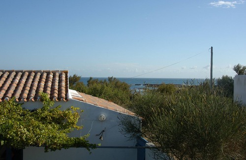 Ile d'Yeu House | Experience the Beauty of Ile d'Yeu from May to August