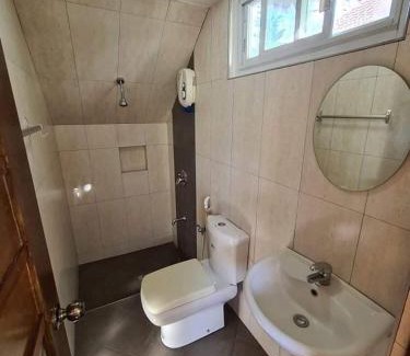 Mendez Crossing West House | House for Rent in Tagaytay Patio Elisabel