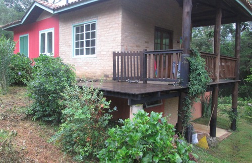Goncalves Cottage | Idyllic House with Scenic Views, Pet-Friendly Amenities