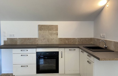 Sablet House | Family-Friendly House: Enjoy Pool, Spa & Kitchen Amenities