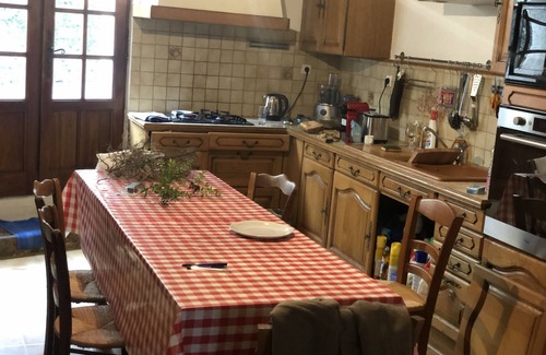 Madieres House | Relaxing Getaway Near Water – Ideal for Families & Groups