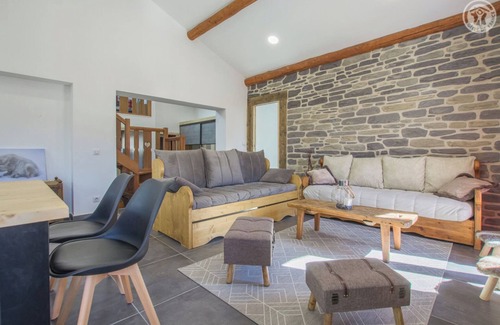 Termignon House | Cozy Cottage 'Gîte Les Mélèzes' with Mountain View & Amenities