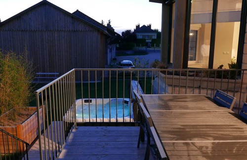 Pogny House | House GABRIEL - Heart of Village with Jacuzzi & Spa Amenities
